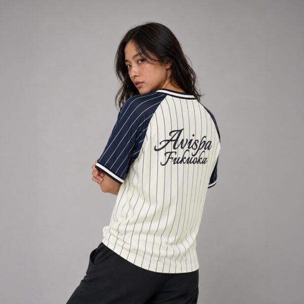 AE612 เสื้อเบสบอลโอเวอร์ไซส์เจอร์ซีย์ สีครีม